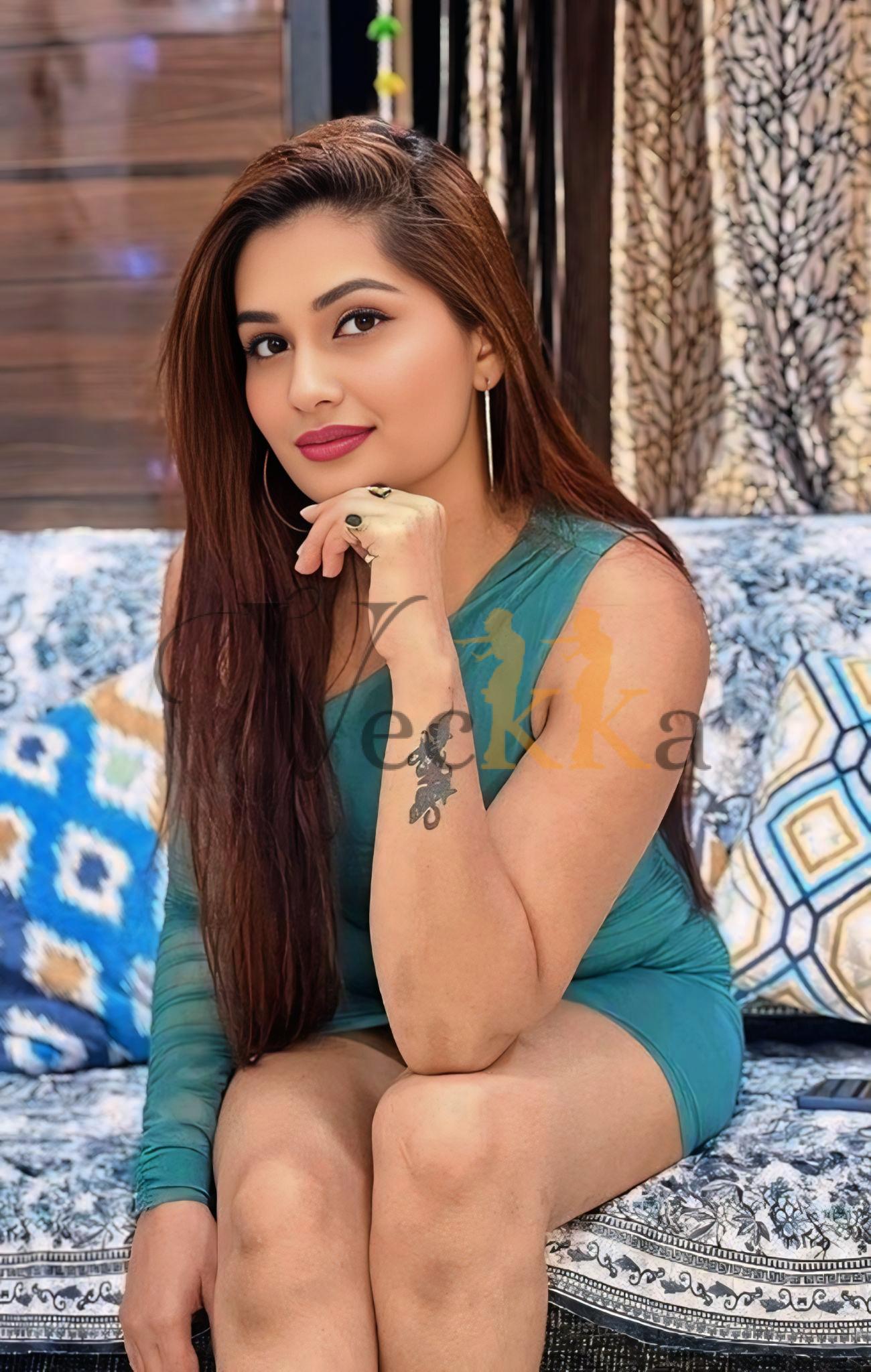 Call me low price VIP independent call girls full enjoy service 